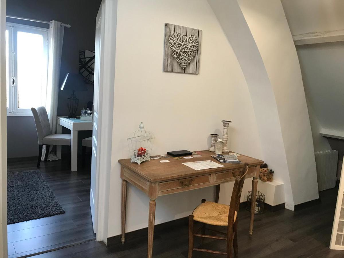 Chambres D'Hotes Des Demoiselles Ville-Saint-Jacques المظهر الخارجي الصورة